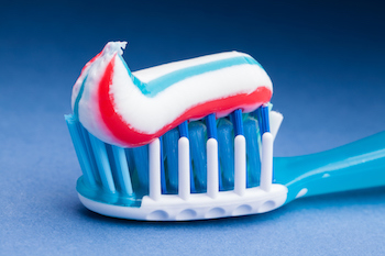 toothpaste-fluoride-web.jpeg